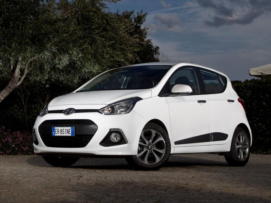  Hyundai i10 2013 года  (фото 9 из 30)